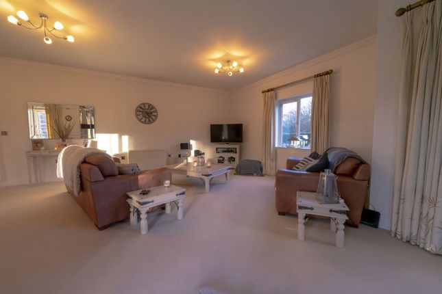 Flat for sale in The Pavilions, Fairway Drive, Ramsey, Isle Of Man