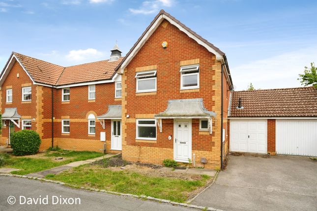 3-bed terraced on Stour Close, DIDCOT, £325,000