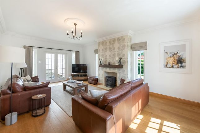16, Middleton Park, Keltybridge photo 4