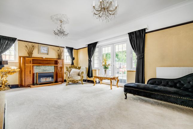 Detached house for sale in Edgehill Road, Purley