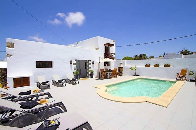 Thumbnail Villa for sale in Country Location, Teguise, Lanzarote, 35508, Spain