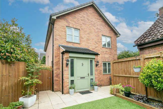 Thumbnail Detached house for sale in Icknield Way East, Baldock