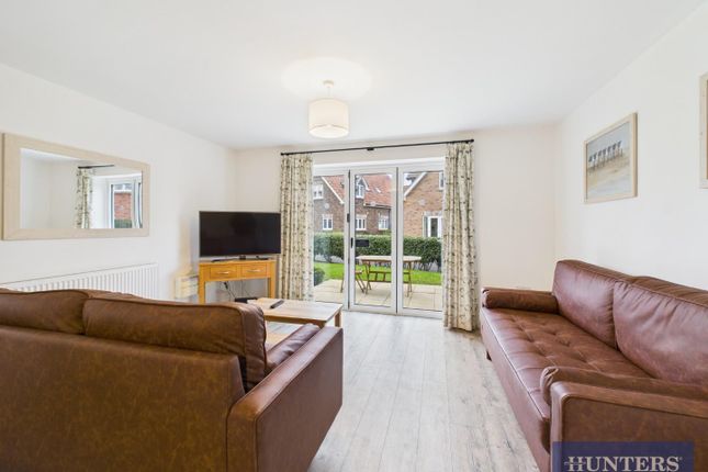 20, Turnberry Drive, Filey photo 3