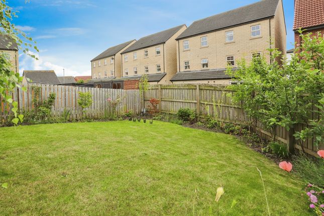 Thumbnail Town house for sale in Robinsons Court, Ackworth, Pontefract