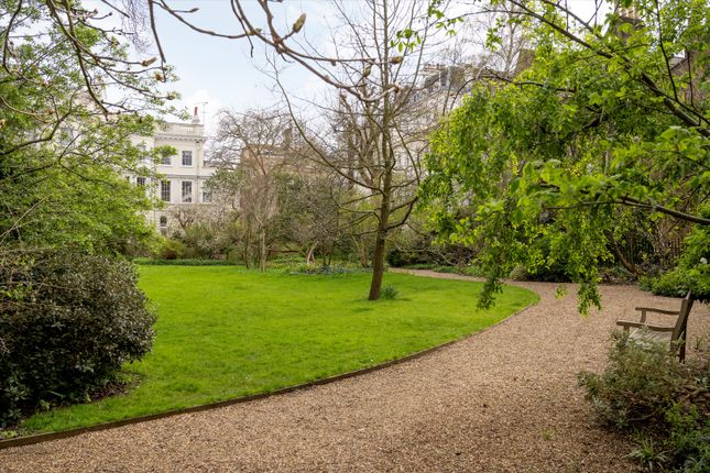 Terraced house for sale in Ladbroke Gardens, London
