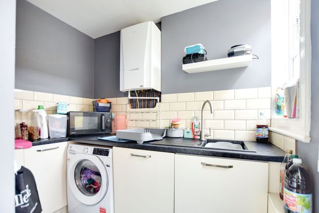 Terraced house for sale in Lytton Road, Clarendon Park, Leicester