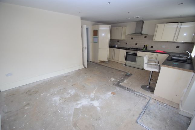 Terraced house for sale in Woodcote Fold, Oakworth, Keighley, West Yorkshire