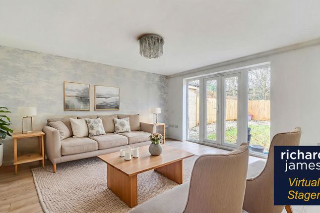 12, Fitzpiers Close, Swindon photo 2
