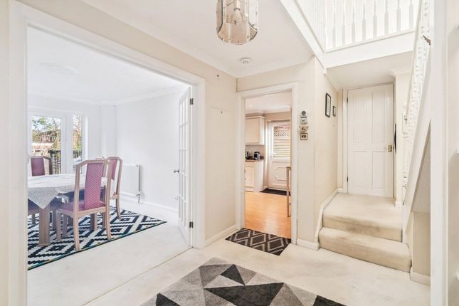 86, Barnards Hill, Marlow photo 4