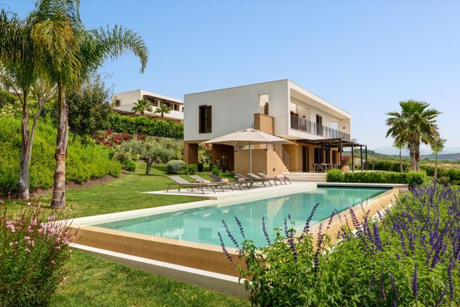 Villa for sale in Rocco Forte Private Villas, Verdura Resort, Sicily, Italy