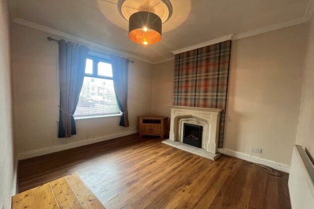 End terrace house to rent in Hall Street, Colne
