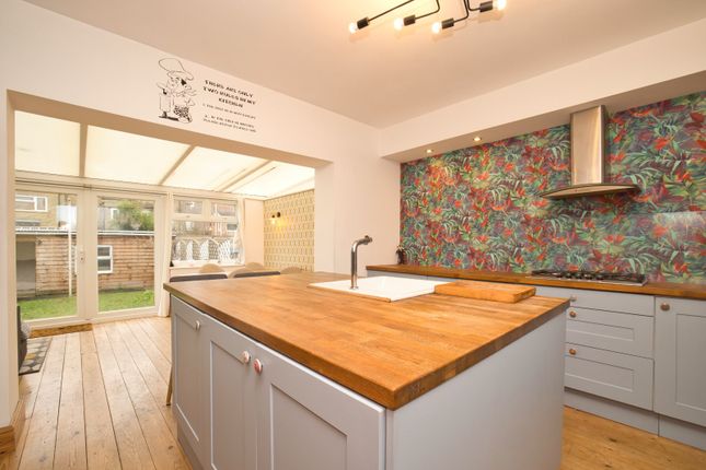 16, St. Lukes Avenue, Ramsgate photo 3