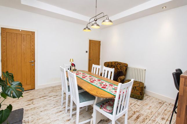 48, Prospect Avenue, Darwen photo 5
