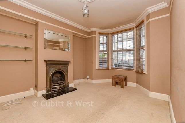 44, Lower Road, Kenley photo 3