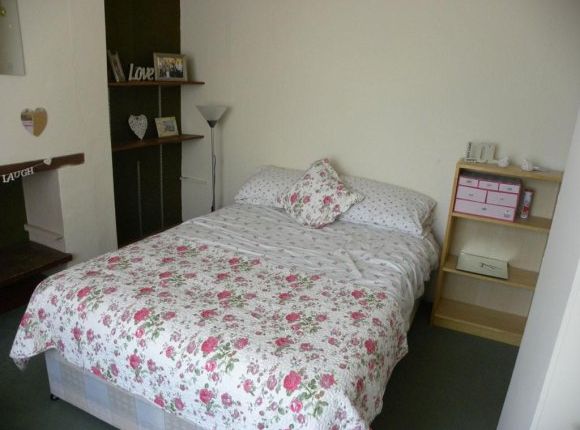 Thumbnail Shared accommodation to rent in Tudor Road, Canterbury, Kent