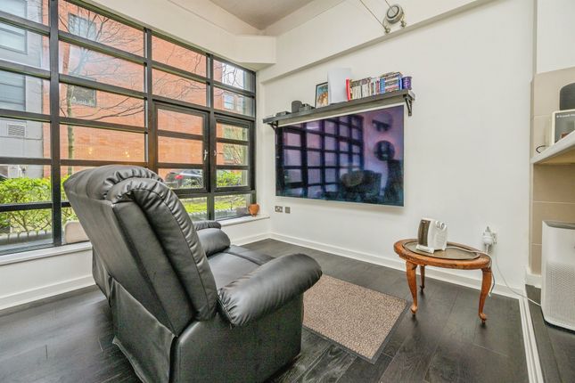 Apartment 116, Wexler Lofts, 100, Carver Street, Birmingham photo 3