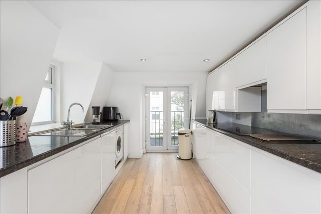 Flat for sale in Musard Road, Hammersmith, London