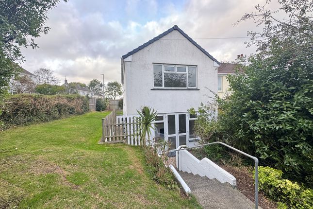2-bed house on 16, Truro, £1,250/mo