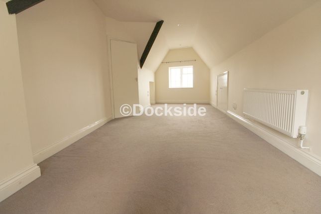 206a, High Street, Rochester photo 2