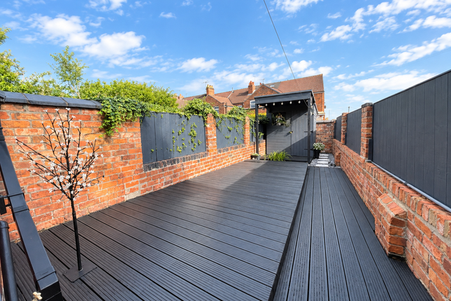 31 Hungerford Avenue, Crewe photo 4
