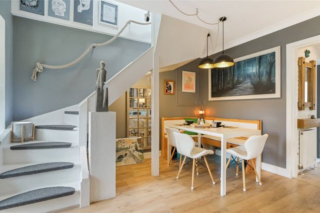 153, Clober Road, Glasgow photo 3