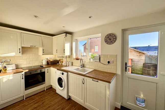 35, Middle Way, Chepstow photo 2