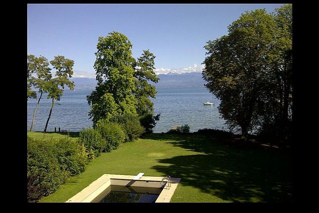 Thumbnail Villa for sale in Quai Du Mont-Blanc 2, 1201 Genève, Switzerland