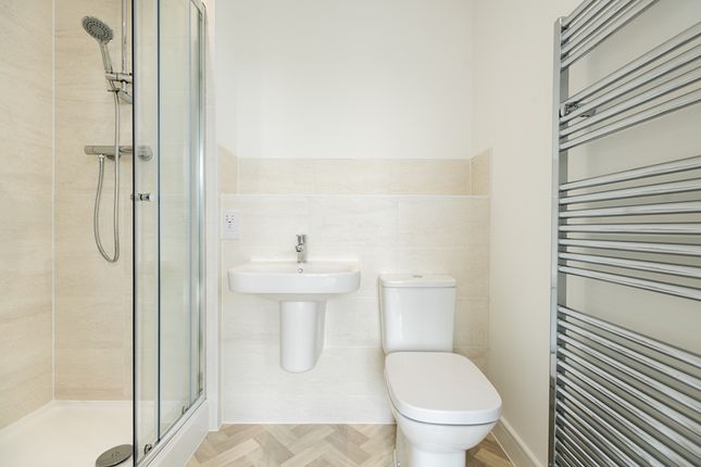 The Buckland Apartments - Plot 453, Hampden Fields East, Off New Road, Weston Turville, Aylesbury photo 4