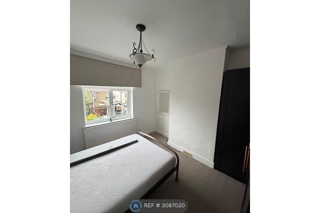 Romford photo 5