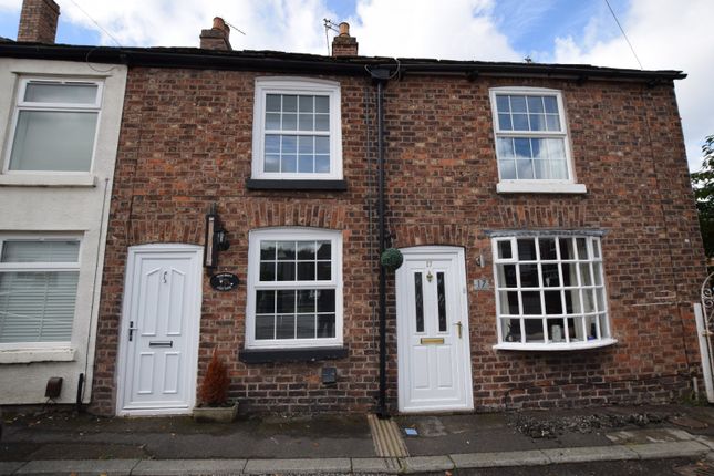 Terraced house to rent in Pleasant Street, Macclesfield