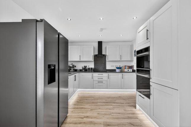 12, Aspen Road, York photo 3