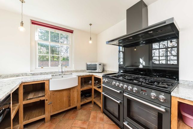 Property to rent in Petersham Road, Richmond