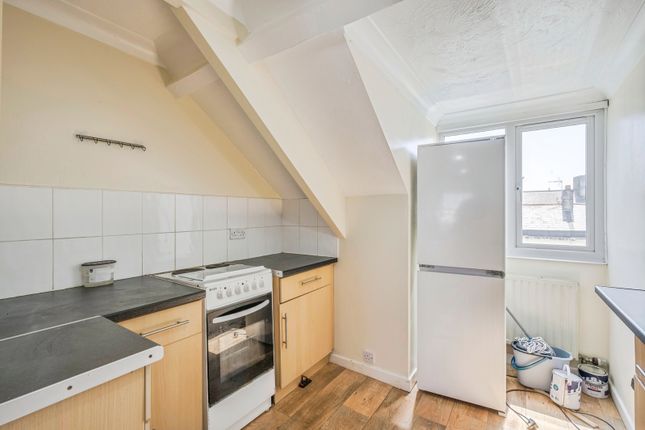 Flat 5, 10, Hill Park Crescent, Plymouth photo 3