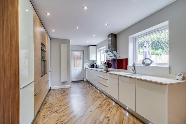 3, Helmsley Road, Wakefield photo 4