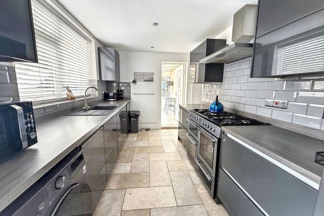 12, Tyzack Street, Durham photo 3