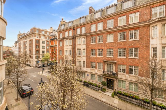 Thumbnail Flat for sale in Hallam Street, Marylebone