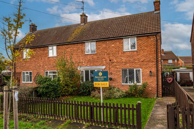 3-bed semi-detached on 7 North Crescent, Nottingham, £190,000