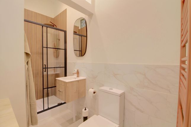 72 Hova Villas, Hove photo 4