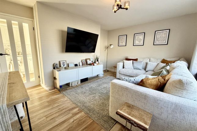 66, The Drive, Leeds photo 2