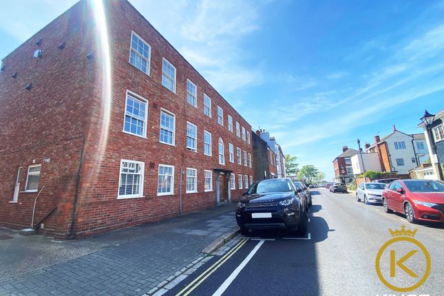 Thumbnail Flat to rent in Penny Street, Portsmouth