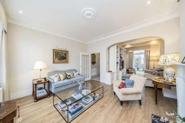 51, Westmoreland Terrace, London photo 3