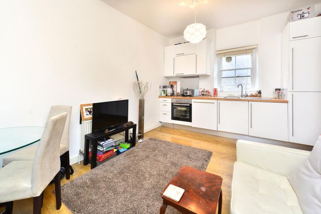 Thumbnail Flat to rent in Buckland Crescent, Swiss Cottage, London