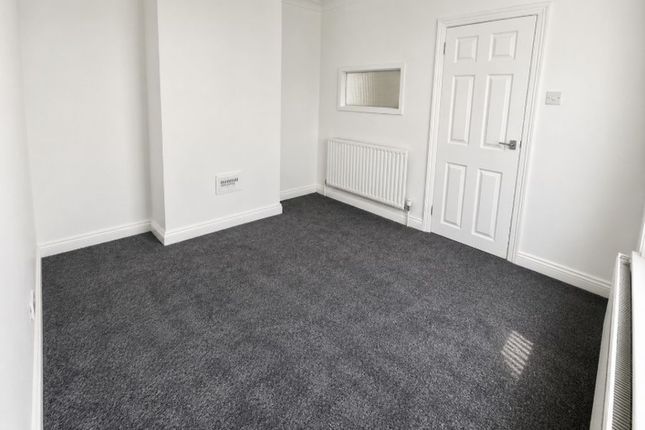 20, Albert Street, Gosport photo 3