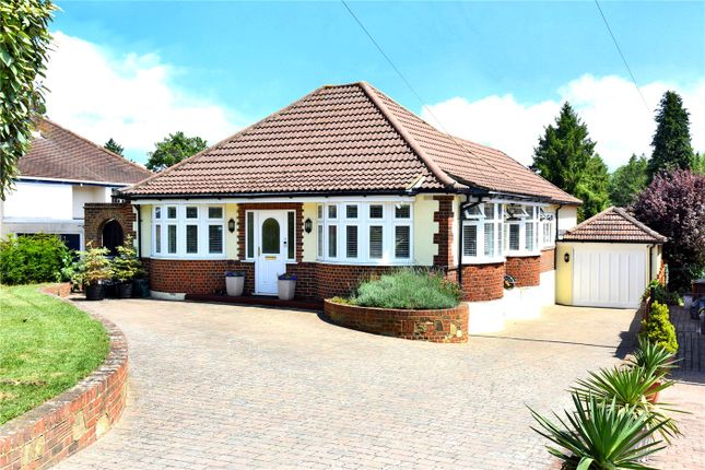 4-bed house on 9, South Drive, Surrey, £900,000