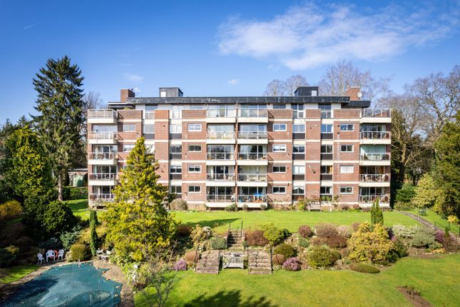Flat for sale in West Hill, Oxted