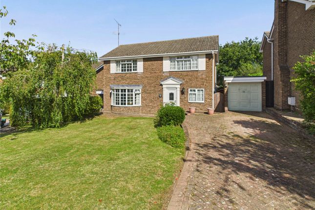 21, Parkdale, Chelmsford photo 2