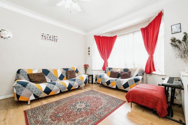 Terraced house for sale in Auckland Road, Ilford