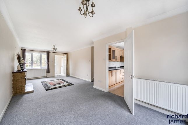 38, Camton Road, Swindon photo 3