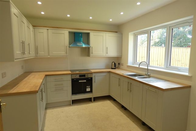 5, Heol Newydd, Haverfordwest photo 3