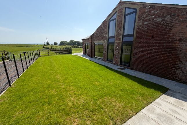Barrack Fold, Knowsley Road, Ainsworth  Bolton photo 5